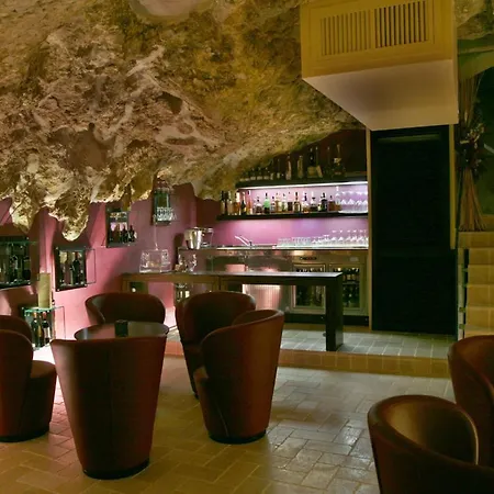 Dimora Del Dragone Bed & Breakfast *
